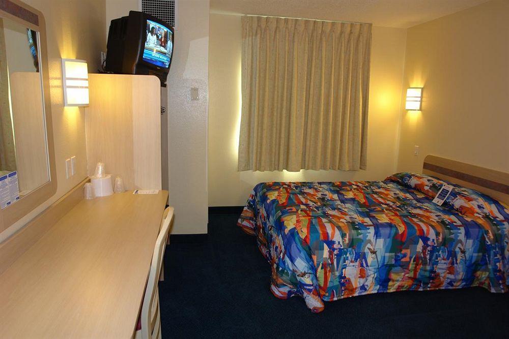 Motel 6-Portsmouth, Nh Экстерьер фото