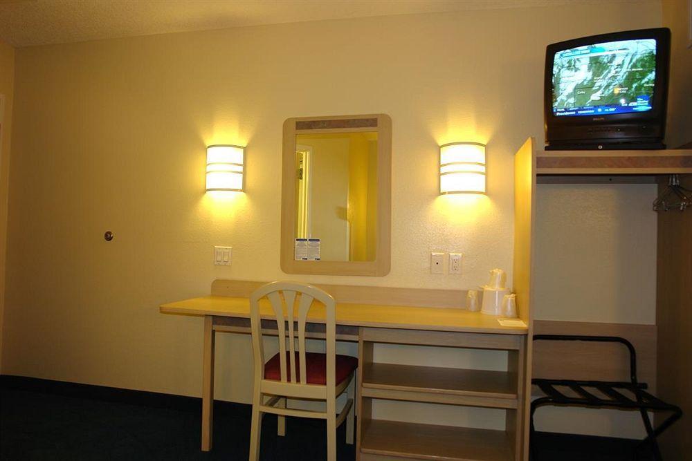 Motel 6-Portsmouth, Nh Экстерьер фото