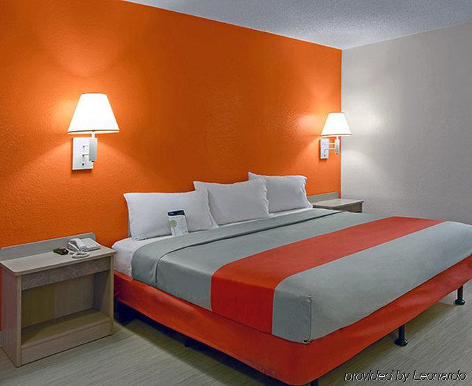 Motel 6-Portsmouth, Nh Экстерьер фото