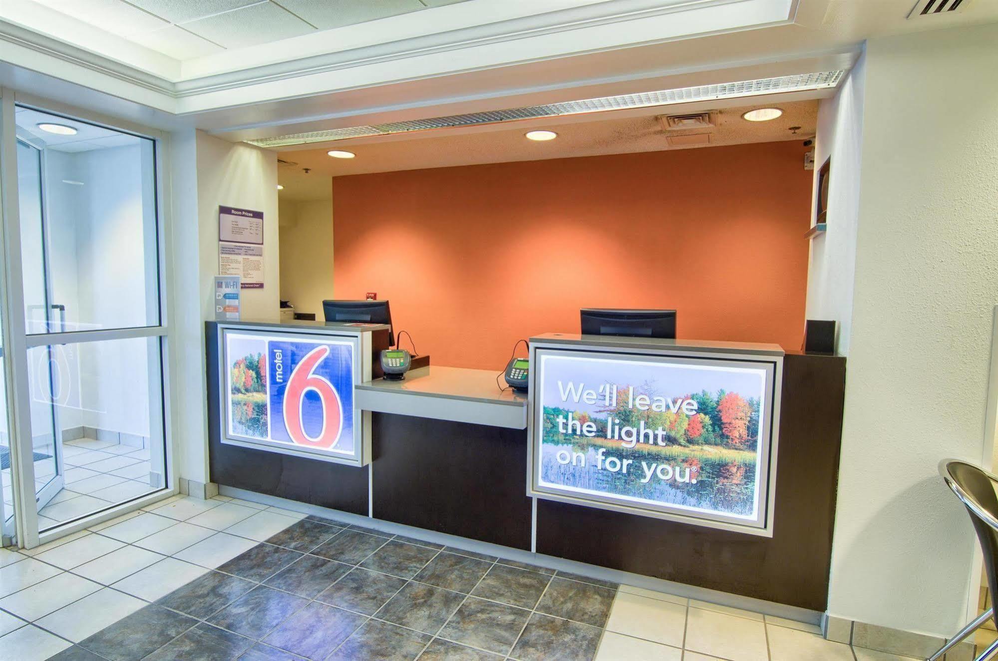 Motel 6-Portsmouth, Nh Экстерьер фото