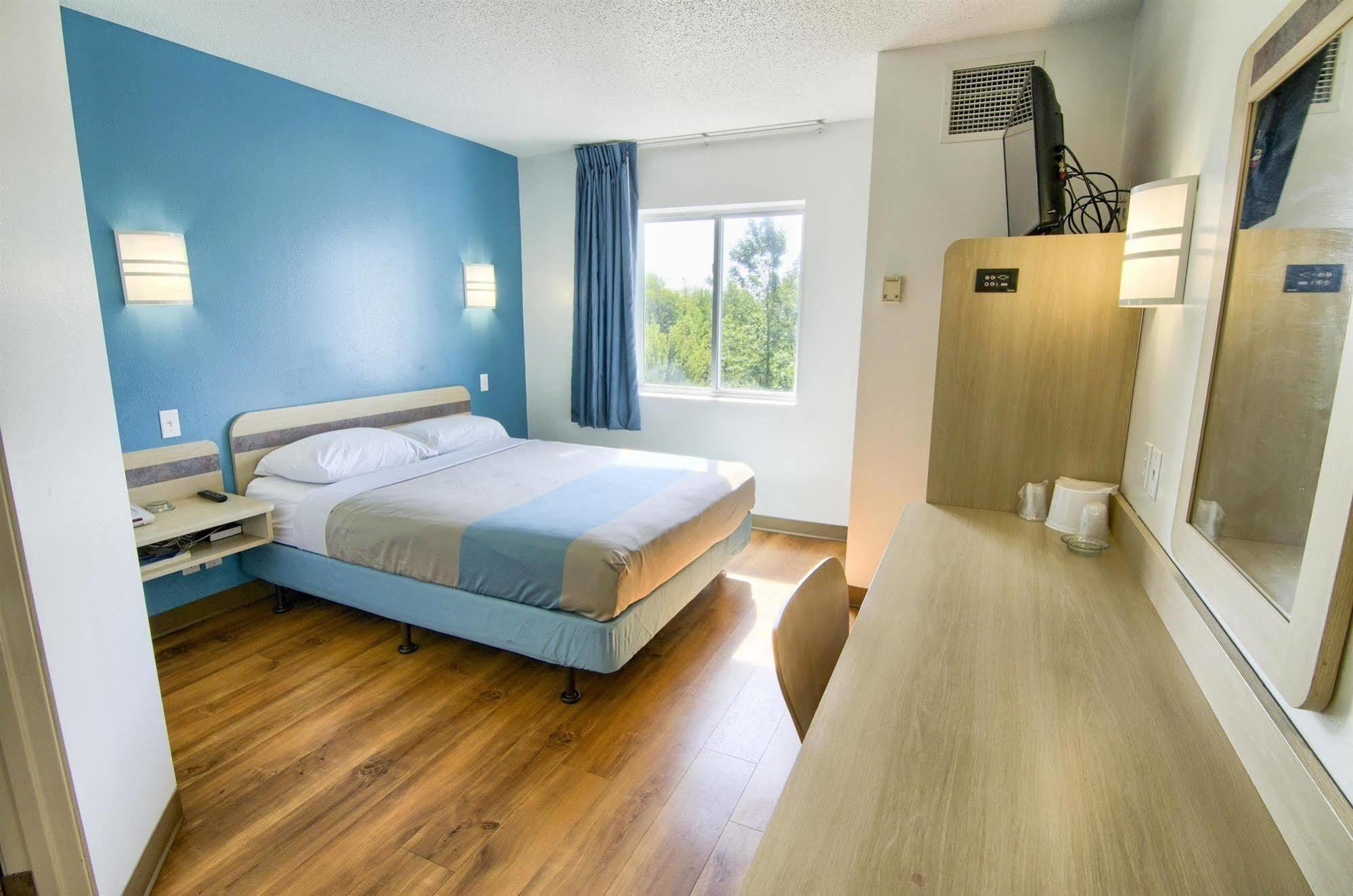 Motel 6-Portsmouth, Nh Экстерьер фото