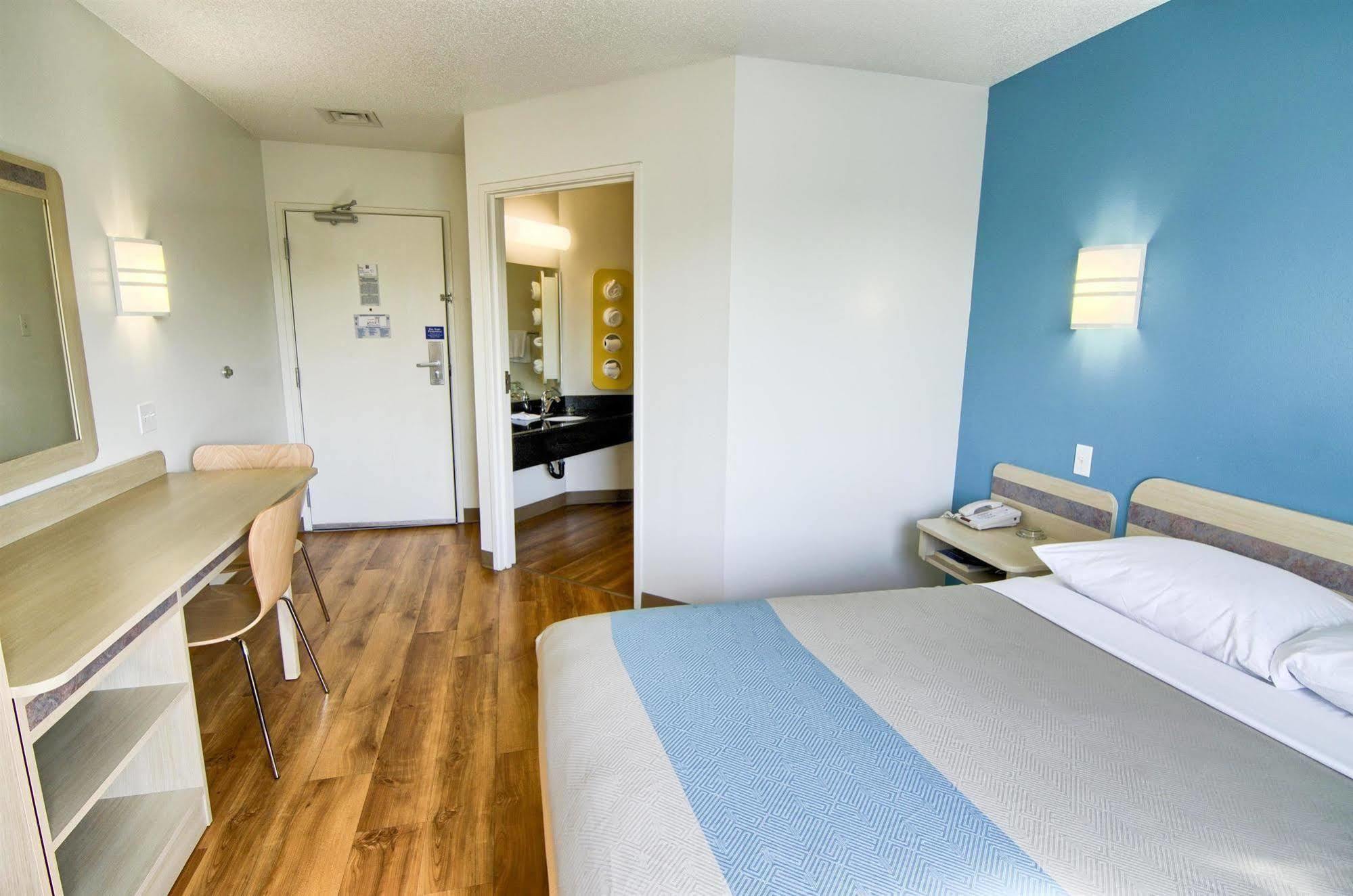 Motel 6-Portsmouth, Nh Экстерьер фото