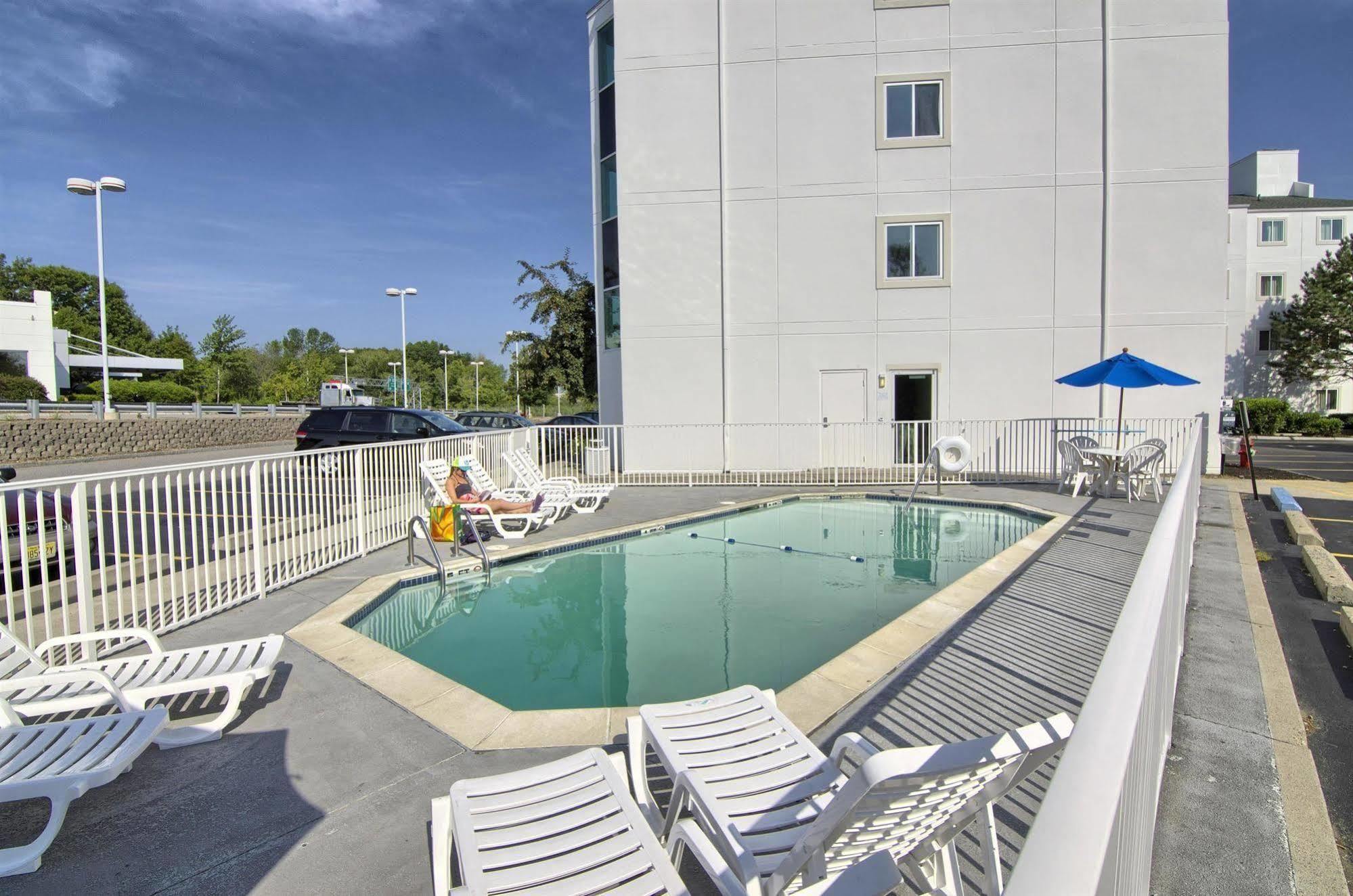 Motel 6-Portsmouth, Nh Экстерьер фото